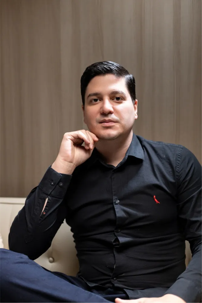 Dr. Leonardo Almeida
